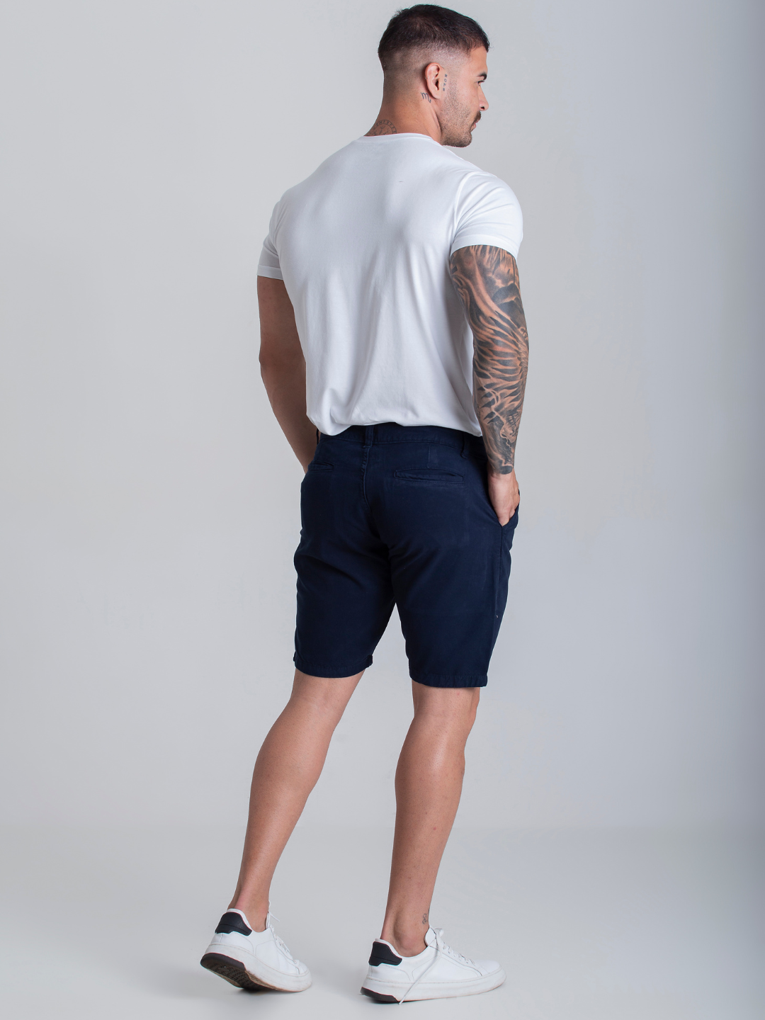Bermuda Masculina Azul Marinho Social Sarja Verão