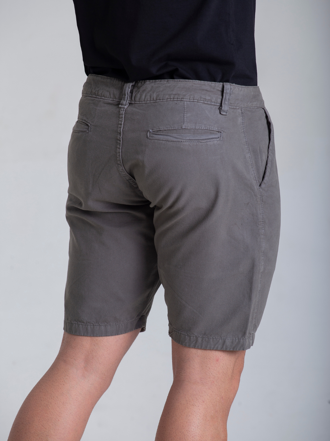 Bermuda Masculina Social Cinza Sarja Chino Brim